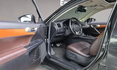 Lexus CT200h 2018, 120050 км, за 15300000 KRW - фото 26