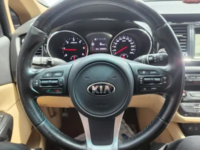 Kia Canival 2016, 194969 км, за 9500000 KRW - фото 11