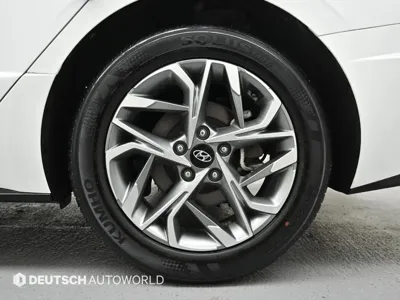 Hyundai Sonata 2022, 81000 км, за 15990000 KRW - фото 12