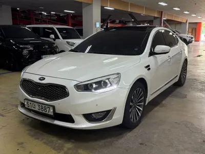 Kia K7 · 2015 год