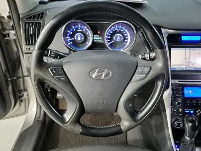 Hyundai Sonata 2012, 104963 км, за 4300000 KRW - фото 8