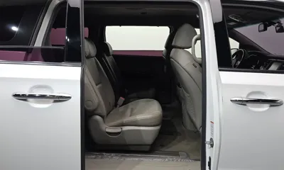 Kia Canival 2017, 156449 км, за 10200000 KRW - фото 12