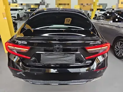 Honda Accord 2022, 83900 км, за 109900 CNY - фото 6