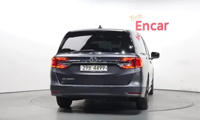 Honda Odyssey 2018, 107071 км, за 19500000 KRW