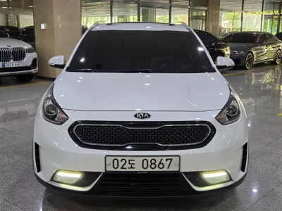 Kia Niro 2017, 189156 км, за 8200000 KRW