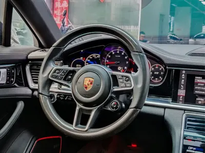 Porsche Panamera 2020, 73000 км, за 488000 CNY - фото 7
