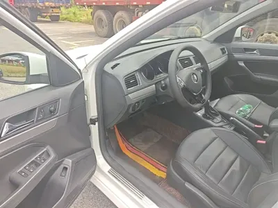 Volkswagen Lavida 2017, 124700 км, за 33500 CNY - фото 12