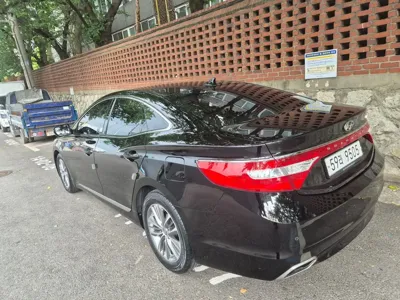 Hyundai Grandeur 2015, 84611 км, за 8000000 KRW - фото 2