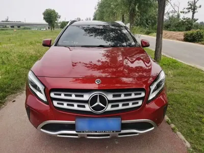 Mercedes-Benz GLA 2017, 115300 км, за 52300 CNY