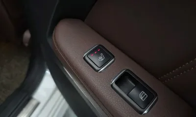 Mercedes-Benz E-Class 2016, 152936 км, за 9000000 KRW - фото 18