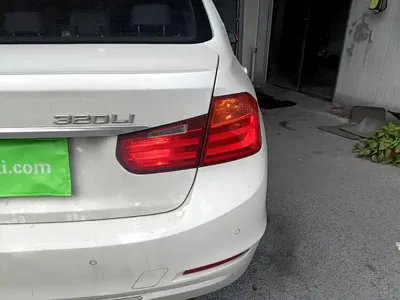 BMW 3 Series 2015, 143900 км, за 44300 CNY - фото 8