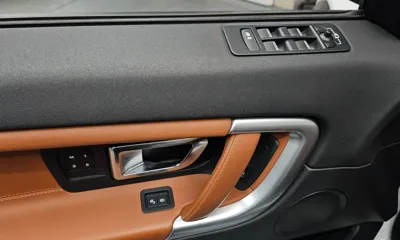 Land Rover Discovery Sport 2017, 100726 км, за 11000000 KRW - фото 16