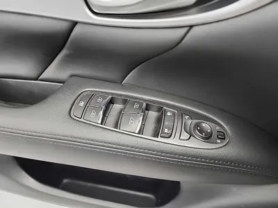 Infiniti M 2011, 114564 км, за 3000000 KRW - фото 17