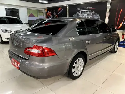 Skoda Superb 2010, 91000 км, за 13799 CNY - фото 12