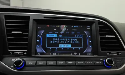 Hyundai Avante 2018, 90854 км, за 9900000 KRW - фото 16