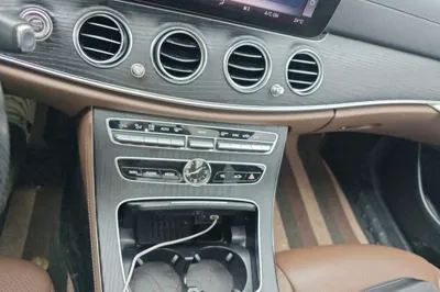 Mercedes-Benz E-Class 2019, 113699 км, за 179806.29 CNY - фото 13