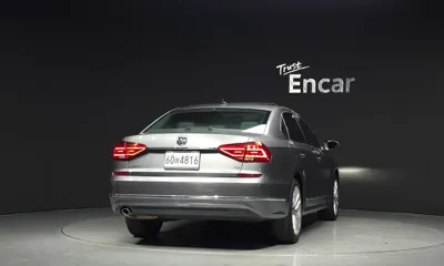 Volkswagen Passat 2016, 64965 км, за 1110000 KRW