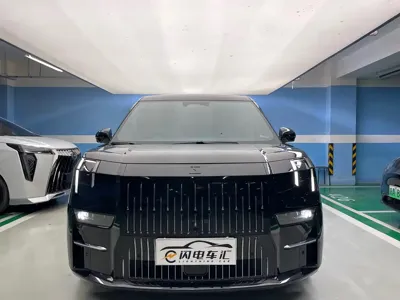 Zeekr 009 2024, 55000 км, за 299800 CNY