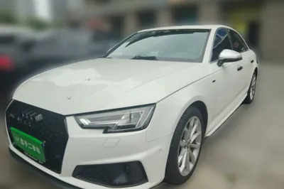 Audi A4L · 2018 год