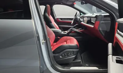 Porsche Cayenne 2024, 29920 км, за 139900000 KRW - фото 26
