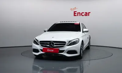 Mercedes-Benz C-Class 2017, 82461 км, за 16900000 KRW