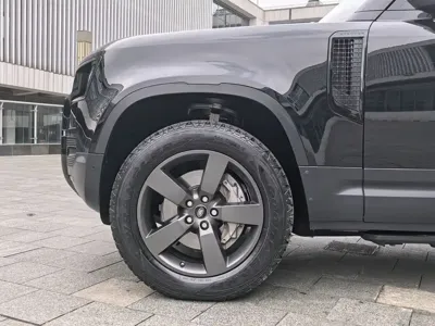 Land Rover Defender 2020, 83000 км, за 438000 CNY - фото 16