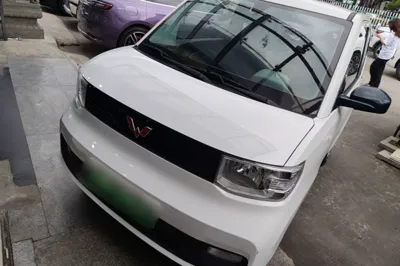 Wuling Hongguang MINIEV 2021, 60100 км, за 31828.09 CNY - фото 1