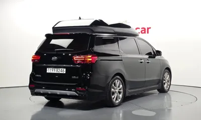 Kia Canival 2020, 60700 км, за 22990000 KRW