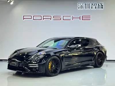 Porsche Panamera · 2021 год