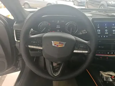 Cadillac CT5 2023, 62000 км, за 116900 CNY - фото 11