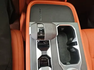 Dongfeng 郑州日产Z9 GE PHEV 2025, 18100 км, за 184200 CNY - фото 14