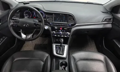 Hyundai Avante 2019, 68037 км, за 10500000 KRW - фото 7