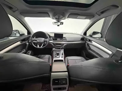 Audi Q5L 2019, 76000 км, за 119800 CNY - фото 13