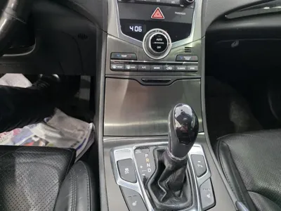 Hyundai Grandeur 2015, 115215 км, за 6900000 KRW - фото 10