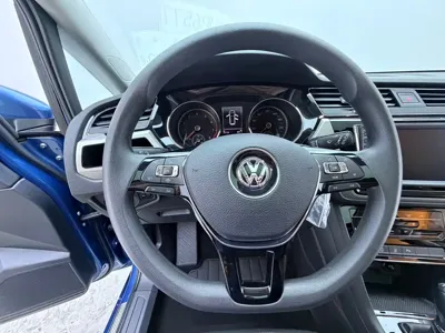 Volkswagen Touran 2023, 35000 км, за 103800 CNY - фото 8