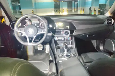 Alfa Romeo Giulia 2017, 189500 км, за 83982.11 CNY - фото 9