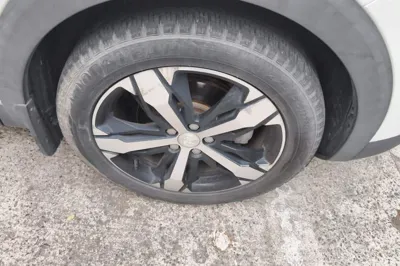 Peugeot 4008 2017, 179700 км, за 40434.32 CNY - фото 8