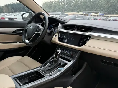 Geely Emgrand 2019, 82000 км, за 25800 CNY - фото 18