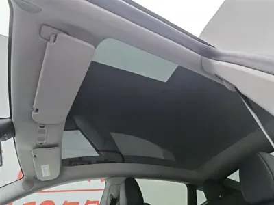 Tesla Model Y 2023, 50700 км, за 172800 CNY - фото 14