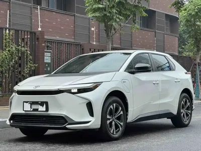 Toyota 铂智4X · 2026 год