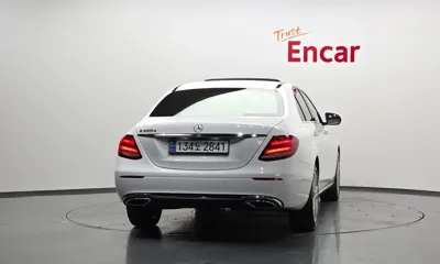 Mercedes-Benz E-Class 2018, 107966 км, за 17200000 KRW - фото 4