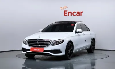 Mercedes-Benz E-Class · 2017 год
