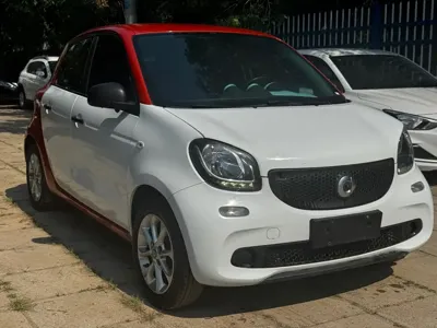 Smart Smart Forfour 2017, 107000 км, за 31000 CNY - фото 3