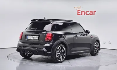 MINI Cooper 2024, 25262 км, за 55000000 KRW
