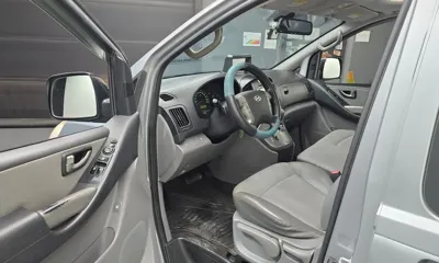Hyundai Starex 2011, 167093 км, за 6300000 KRW - фото 10