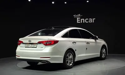 Hyundai Sonata 2015, 109990 км, за 9200000 KRW