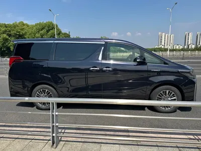 Toyota Alphard 2022, 90000 км, за 528000 CNY - фото 10