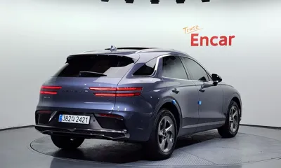 Genesis GV70 2025, 8752 км, за 54500000 KRW