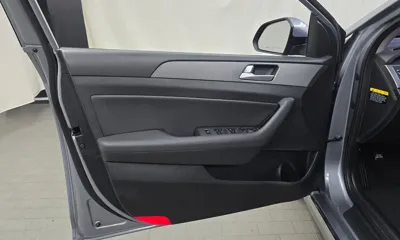 Hyundai Sonata 2016, 23970 км, за 11900000 KRW - фото 24