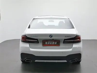 BMW 5 Series New Energy 2021, 77700 км, за 152800 CNY